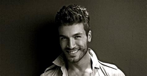 Valerio Pino Intervista Su Trono Gay Maria De Filippi E Piersilvio