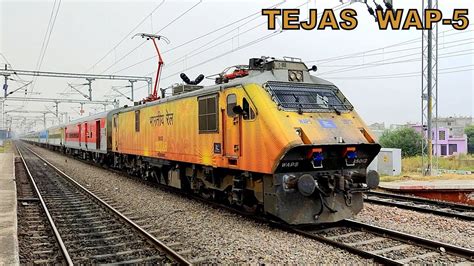 Wow Aerodynamic TEJAS WAP 5 At Full Speed With Ajmer Delhi