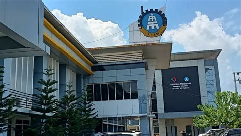 Terima Mahasiswa Baru Politeknik Ati Makassar Buka Pendaftaran Jarvis Bersama 202 ᴇxᴘᴇʀɪᴇɴᴄᴇᴄᴏᴍ