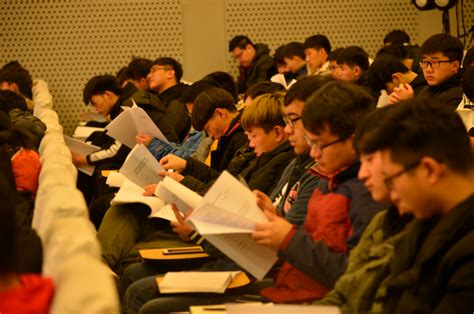 机电工程学院召开2019届毕业生顶岗实习动员大会 机电工程学院