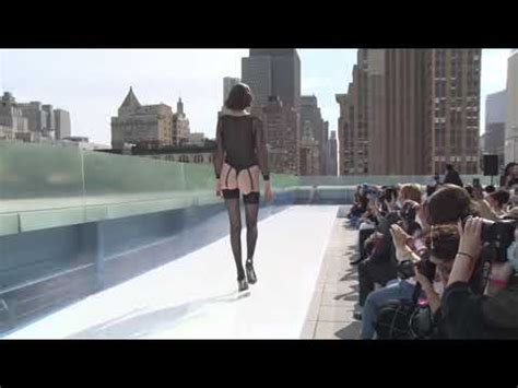 LINGERIE RUNWAY SHOW DURING NEW YORK FASHION WEEK YouTube