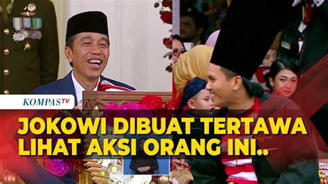 Jokowi Tertawa Lihat Pemenang Kostum Terbaik Di Istana Pakai Peci