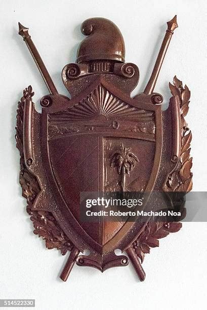 Cuba Coat Of Arms Photos And Premium High Res Pictures Getty Images