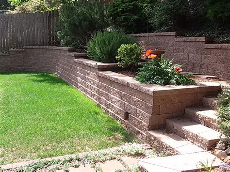 Sloped Backyard Retaining Wall A Guide To Create A Beautiful Landscape The Urban Decor