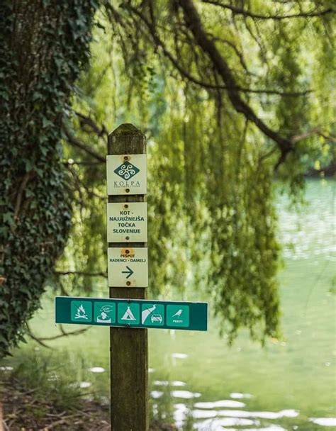 Bela krajina Pohod po najjužnejši slovenski pešpoti Moja Dolenjska