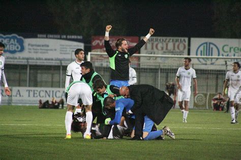 Tuttocuoio è tuo il derby battuto il Pontedera nel finale è 1 2