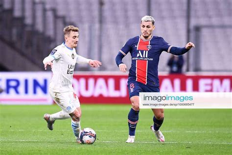 21 VALENTIN RONGIER OM 08 LEANDRO PAREDES PSG FOOTBALL