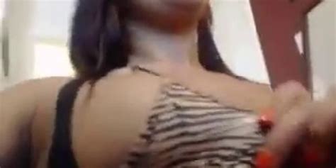 Teen Strips Out Her Sexy Tiger Bikini Tnaflix