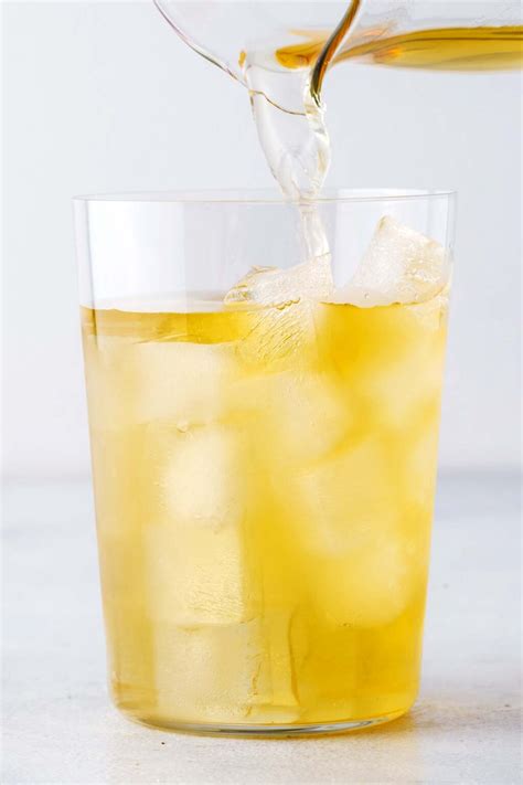 Simple Iced Green Tea - Oh, How Civilized