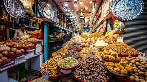 7 Best Markets in Delhi for a Thrilling Experience