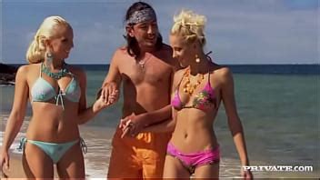 Diana Gold And Justine Ashley Get Anal Fucked Before Doing A Cum Swap XVIDEOS