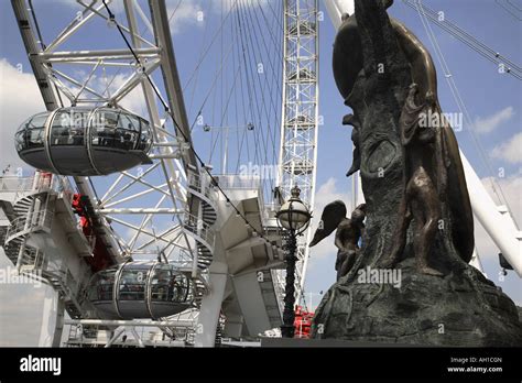 London Eye With Sculpture By Dali London England Uk Stock Photo Alamy