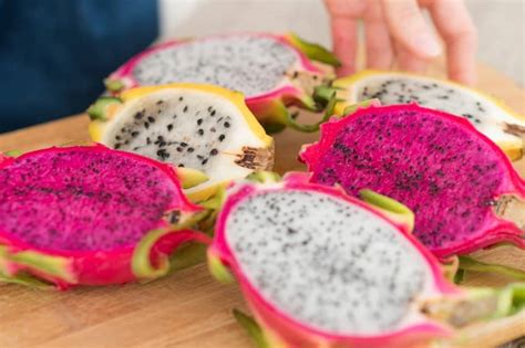 Beneficios De La Pitahaya O Fruta Del Dragón Frutamare