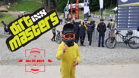 IXS Dirtmasters Winterberg Downhill Cup 2022 Full Track Als Zuschauer