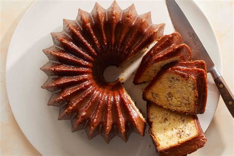 Applejack Butter Pecan Bundt Cake Recipe