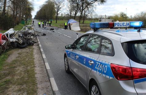 Miertelny Wypadek Na Drodze Nr Dz Warszawy