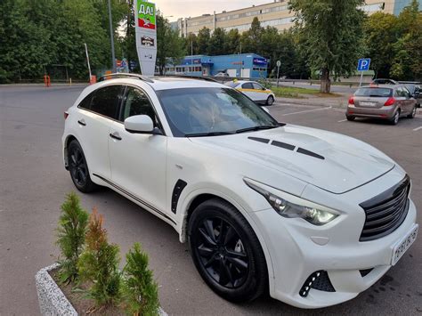 Купить б/у Infiniti FX II (S51) Рестайлинг FX37 3.7 AT (333 л.с.) 4WD ...