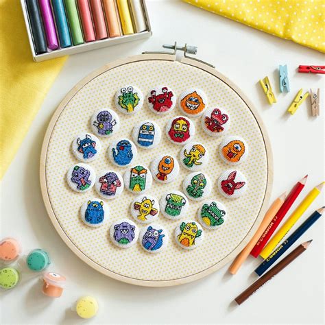 Wide Range Of Embroidered Buttons Knitted By Dascrapbigshop Sewing