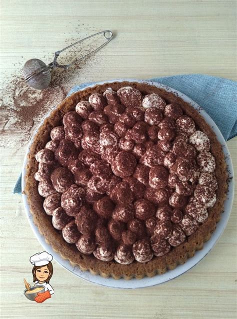 Crostata morbida al tiramisù veloce e deliziosa per ogni occasione