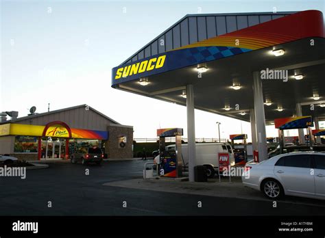 Sunoco Gas Station Hi Res Stock Photography And Images Alamy