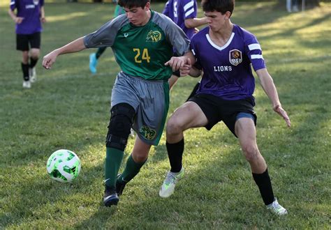 Bg Christian Rally Falls Short In Soccer Finale Sent Trib