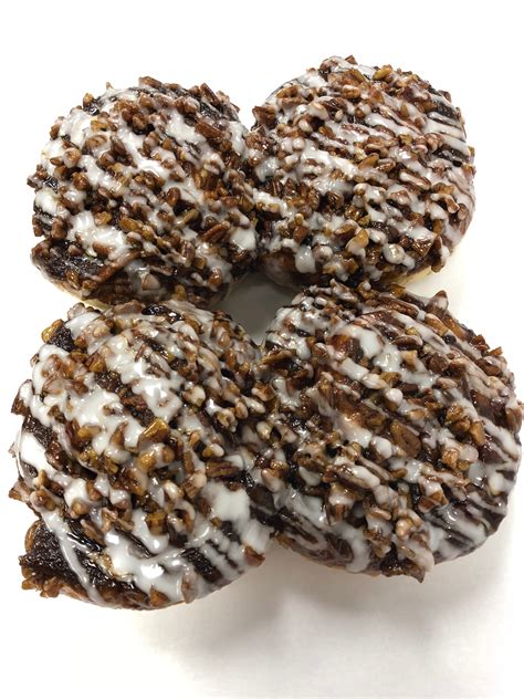 Caramel Pecan Roll