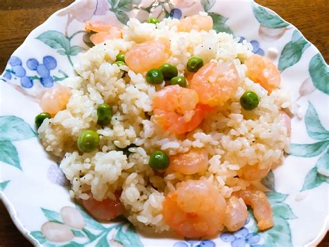 つくったよレポート「炊飯器でエビとグリーンピースのピラフ風」｜楽天レシピ