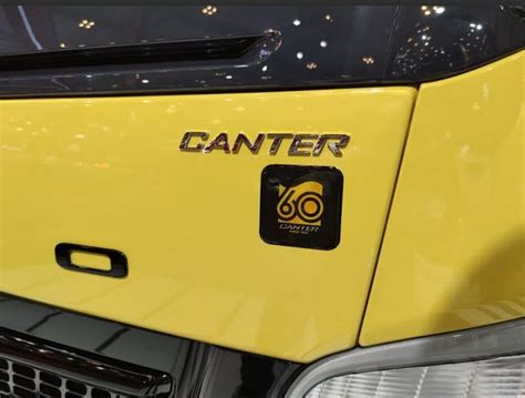 Fuso Canter 60Th Giias Otoplasa Emblem