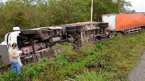 Vuelca Cami N De Cerveza En Carretera M Rida Canc N Pobladores