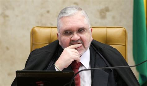 Pt Quer Enquadrar Roberto Gurgel Na Cpi Brasil