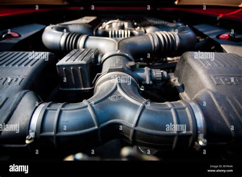 Close up of Ferrari F355 engine Stock Photo - Alamy