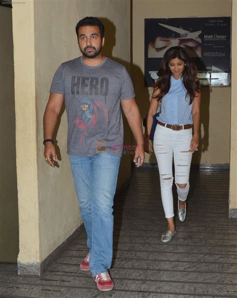 Raj And Shilpa Shetty Snapped At Pvr Juhu On Th Sept Raj