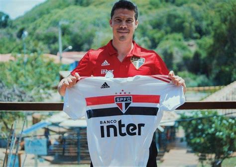 Mercado Da Bola S O Paulo Acerta Retorno De Hernanes