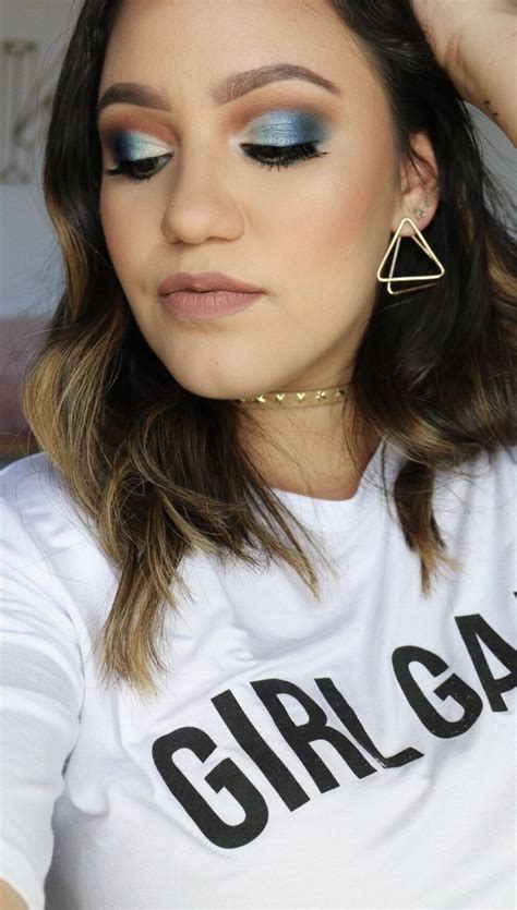 Blue eyeshadow look 39A Morphe | Blue eyeshadow looks, Blue eyeshadow ...