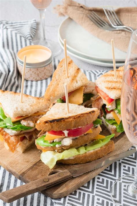 Classic Grilled Chicken Club Sandwich