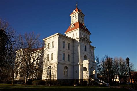 Benton County Declares Itself A Sanctuary Klcc
