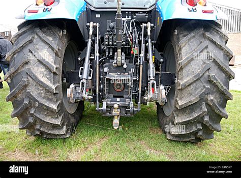 Landini tractor Fotos und Bildmaterial in hoher Auflösung Alamy