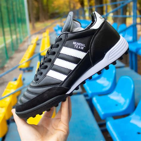Сороконожки Adidas для мужчины сороконожки Mundial Team (39-45 ...