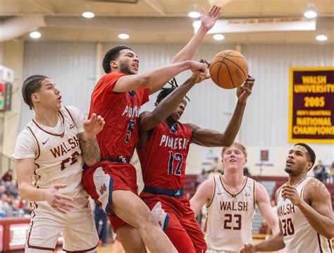 Simon Blair Helps Malone Men S Basketball Team Avenge Bitter Defeat