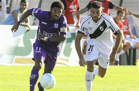 Clausura Defensor Derrot A Danubio Con Un Gol En Los Descuentos