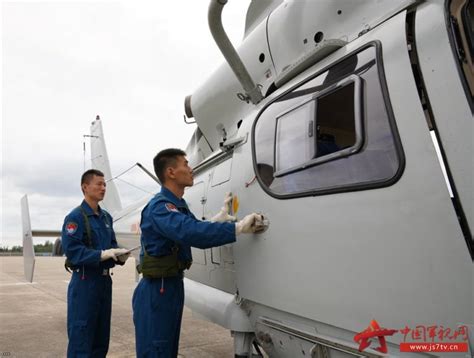 Imagens Helicóptero Naval Chinês Z 9d Lança Míssil Yj 9 Poder Naval