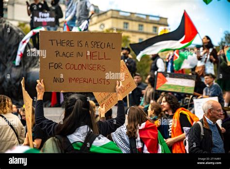 Londres Reino Unido De Octubre Marcha Pro Palestina En El