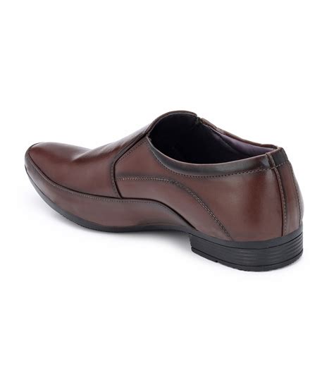 Buy Trendigo Synthetic Leather Brown Classy Formals Mocassion Shoes For