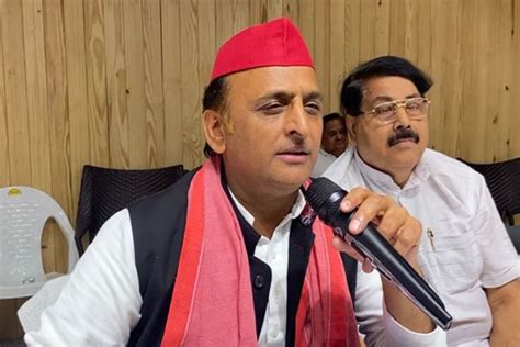 Akhilesh Yadav Thanks Up Citizens Criticizes Outsourcing Of Key