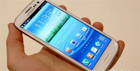 IDC: Smartphones WILL Outsell Feature Phones This Year 