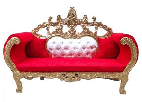 Red And White Golden Seater Wedding Stage Carved Sofa Size Feet