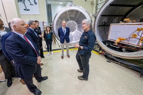 Nasa Administrator Bill Nelson Sen Ben Cardin Visit Johns Hopkins Apl