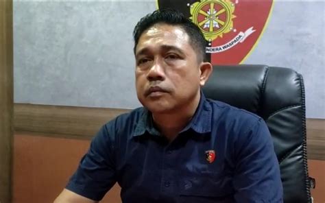 Guru Besar UHO Tersangka Pencabulan Mangkir Dari Panggilan Polisi