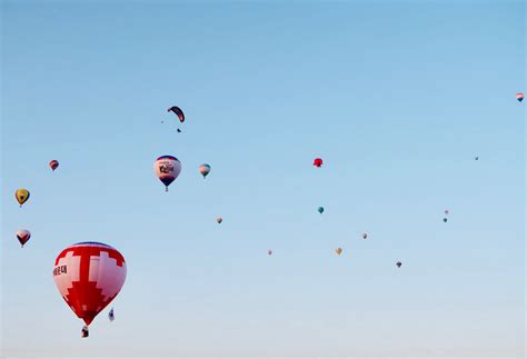 Free Images Hot Air Ballooning Hot Air Balloon Sky Parachuting