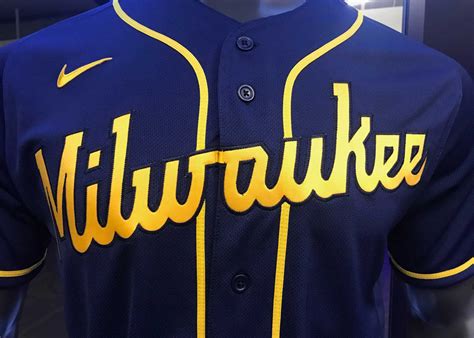 Milwaukee Brewers